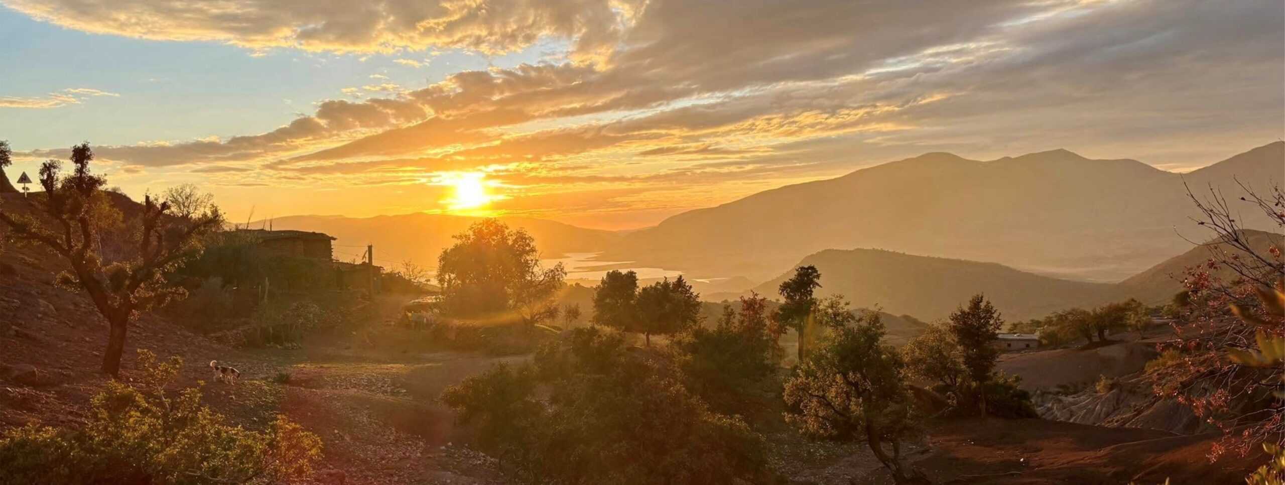 Marokkói kalandok - az Atlasz-hegységtől Marrakechig a sivatagon át